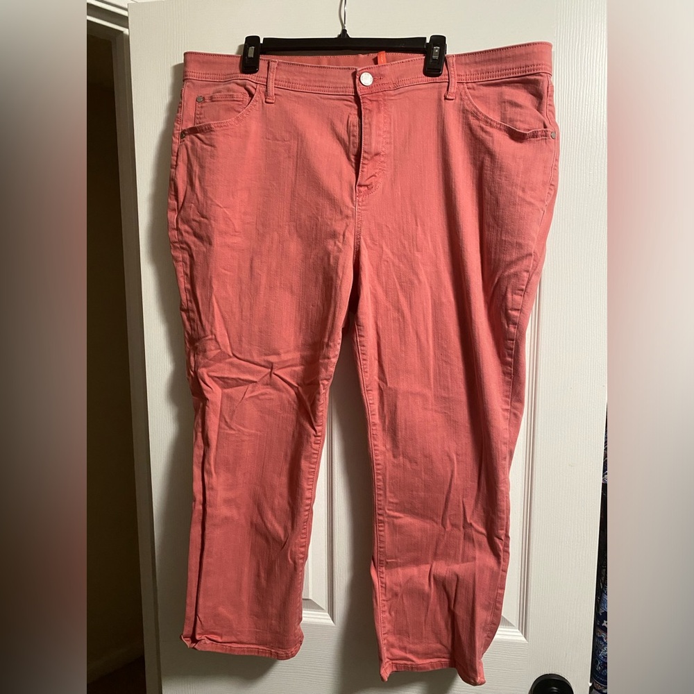 Coral Capri Jean Pants Size 22w